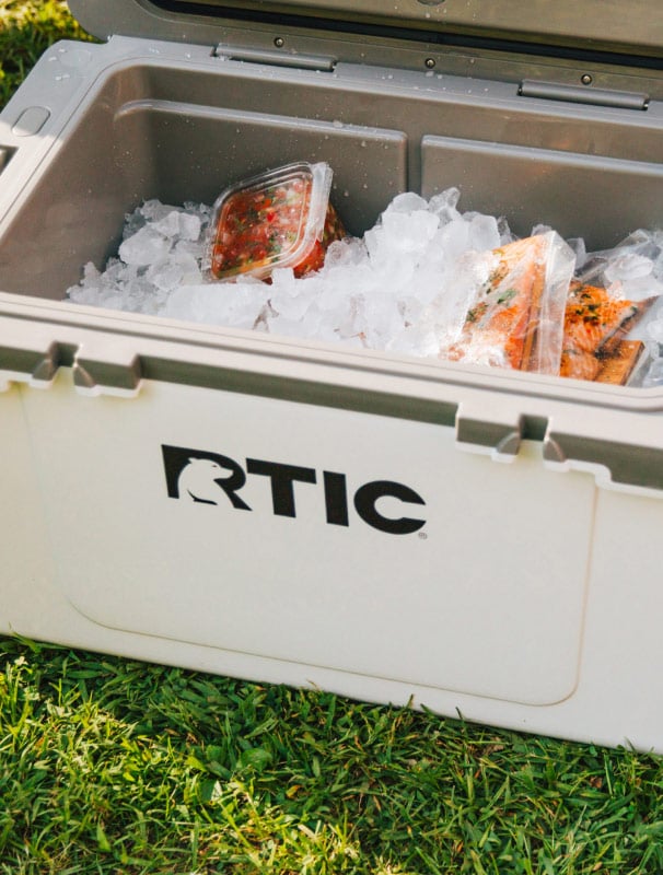 52 QT Ultra-Light Cooler